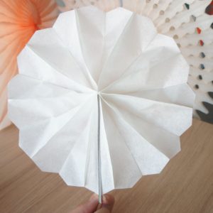 Paper fan 9052